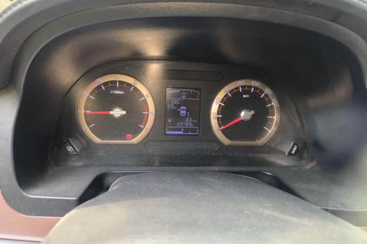 Used FORTHING Lingzhi 2019 M5L 1.6L 7-Seater Base Model China VI Standard Instrument Cluster