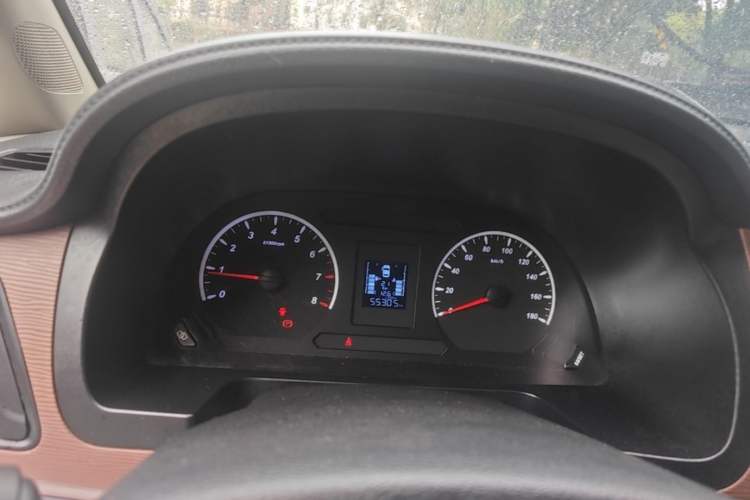 Used FORTHING Lingzhi 2019 M5L 1.6L 7-Seater Exclusive Model China VI Standard Instrument Cluster