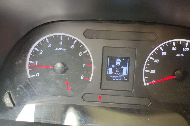 Used FORTHING Lingzhi 2019 M5L 1.6L 7-Seater Base Model China VI Standard Instrument Cluster