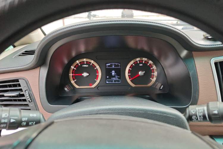 Used FORTHING Lingzhi 2019 V3 1.6L 2-Seat Standard Model China VI Instrument Cluster