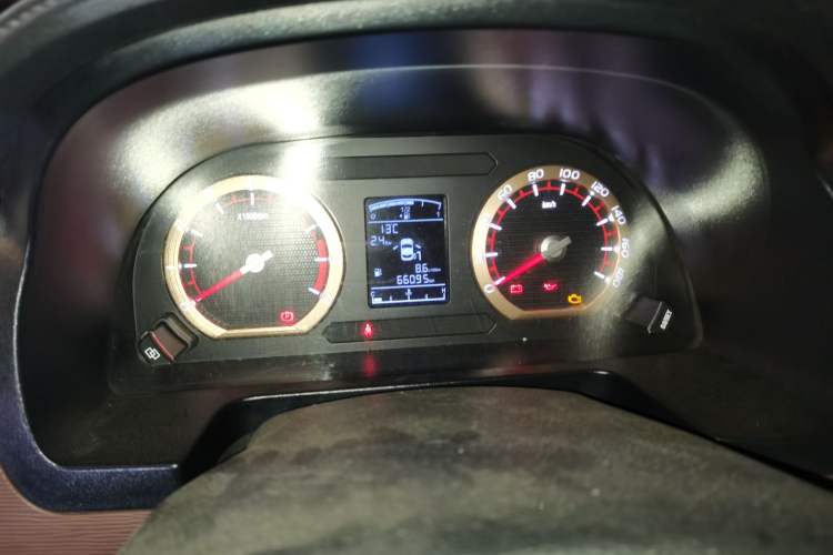 Used FORTHING Lingzhi 2019 M5L 1.6L 7-Seater Standard Model China VI Instrument Cluster
