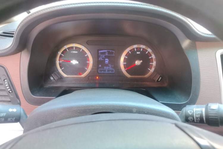Used FORTHING Lingzhi 2019 M5 1.6L 7-Seater Exclusive Model China VI Standard Instrument Cluster