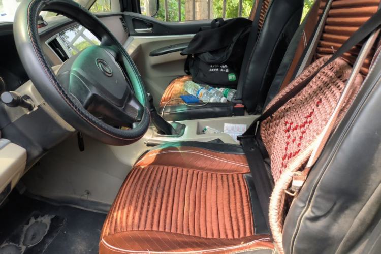 Used FORTHING Lingzhi 2019 M5L 1.6L 7-Seater Base Model China VI Standard Left Front Seat