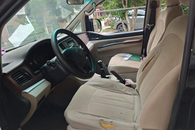 Used FORTHING Lingzhi 2019 M5L 1.6L 7-Seater Base Model China VI Standard Left Front Seat