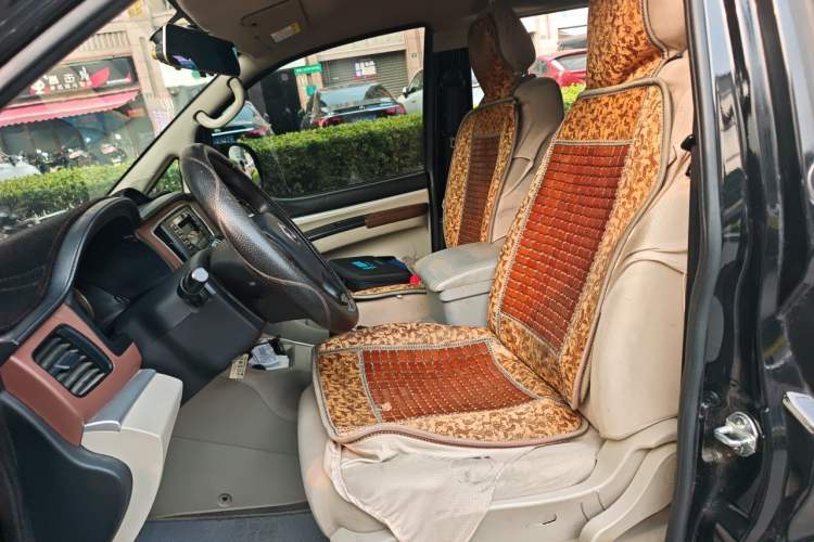 Used FORTHING Lingzhi 2019 Facelifted M5L 1.6L 7-Seater Base Model China VI Standard Left Front Seat