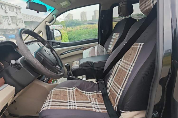 Used FORTHING Lingzhi 2019 M5L 1.6L 7-Seater Exclusive Model China VI Standard Left Front Seat