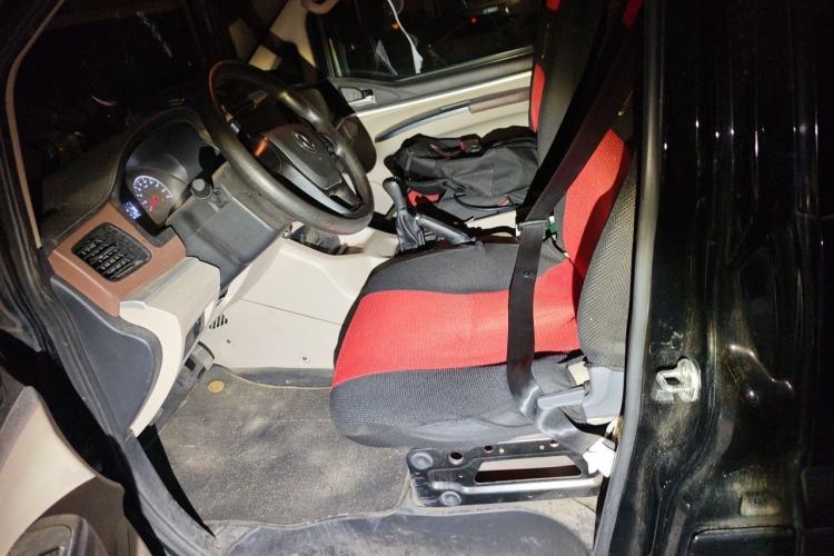 Used FORTHING Lingzhi 2019 V3 1.6L 2-Seat Standard Model China VI Left Front Seat
