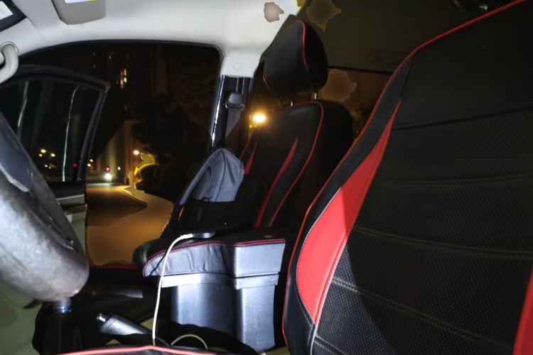 Used FORTHING Lingzhi 2019 M5L 1.6L 7-Seater Standard Model China VI Left Front Seat