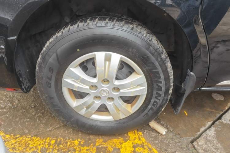 Used FORTHING Lingzhi 2019 M5L 1.6L 7-Seater Exclusive Model China VI Standard Left Front Wheel Hub