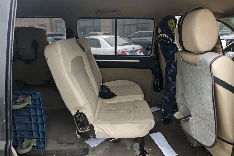 Used FORTHING Lingzhi 2019 M5 1.6L Exclusive Edition 6 Seats Left Rear Seat