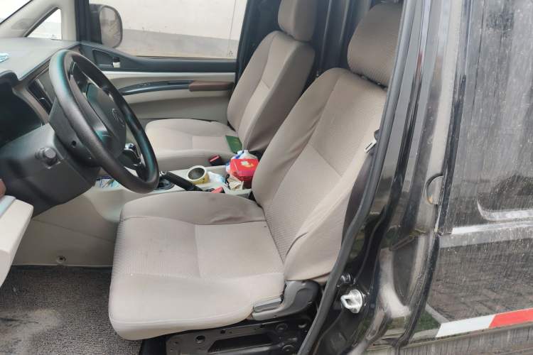 Used FORTHING Lingzhi 2019 V3 1.6L 2-Seat Standard Model China VI Left Rear Seat