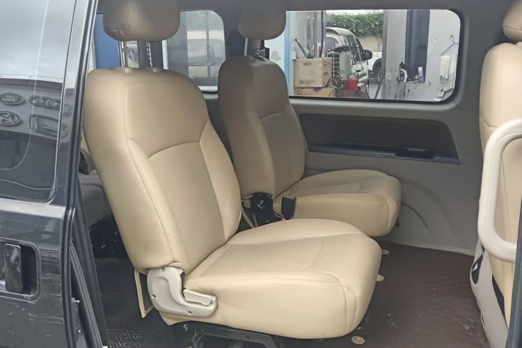 Used FORTHING Lingzhi 2019 M5L 1.6L 7-Seater Base Model China VI Standard Left Rear Seat