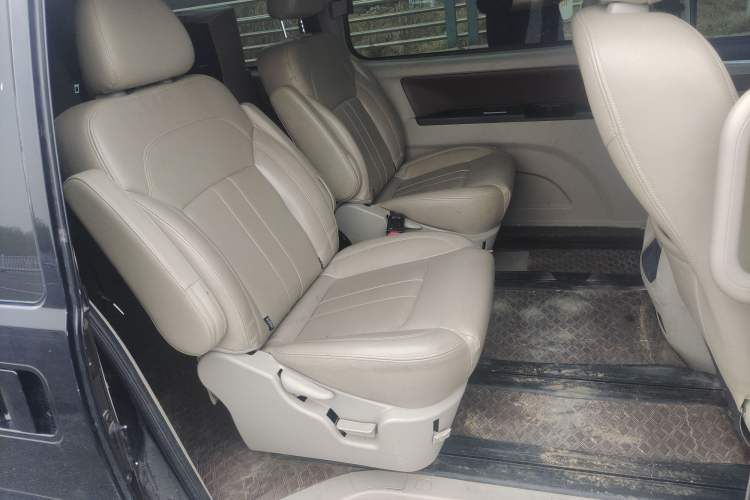 Used FORTHING Lingzhi 2019 M5 1.6L 7-Seater Luxury Model China VI Standard Left Rear Seat