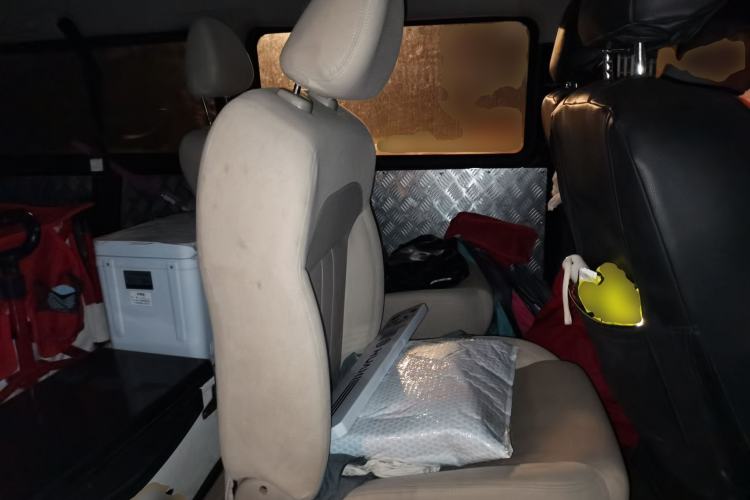 Used FORTHING Lingzhi 2019 M5L 1.6L 7-Seater Standard Model China VI Left Rear Seat