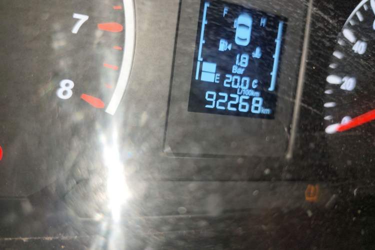 Used FORTHING Lingzhi 2019 M5L 1.6L 7-Seater Exclusive Model China VI Standard Odometer Close Up