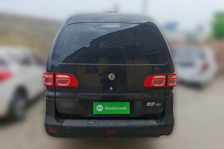 Used FORTHING Lingzhi 2019 Facelifted M5L 1.6L 7-Seater Base Model China VI Standard Rear