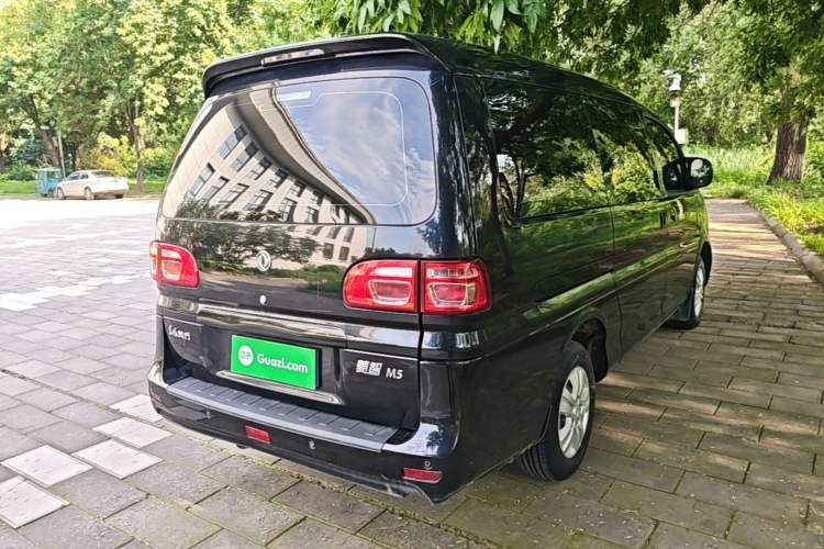 Used FORTHING Lingzhi 2019 M5L 1.6L 7-Seater Comfort Model China VI Standard Rear Right 45 Deg