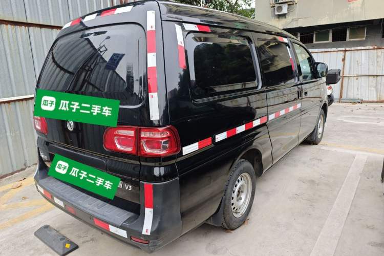 Used FORTHING Lingzhi 2019 V3 1.6L 2-Seat Standard Model China VI Rear Right 45 Deg