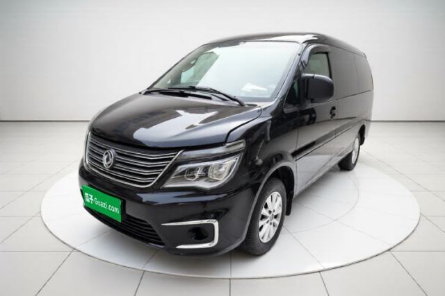 Używany FORTHING Lingzhi 2019 M5L 1.6L 7-Seater Luxury Model China VI Standard