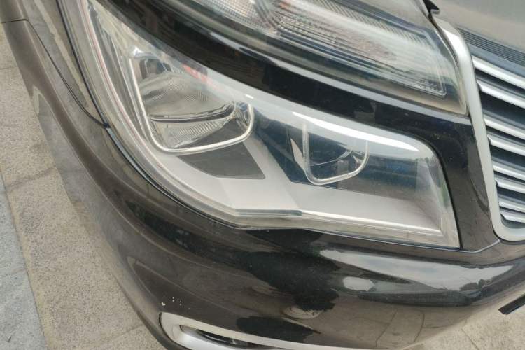 Used FORTHING Lingzhi 2019 M5L 1.6L 7-Seater Base Model China VI Standard Right Front Headlight