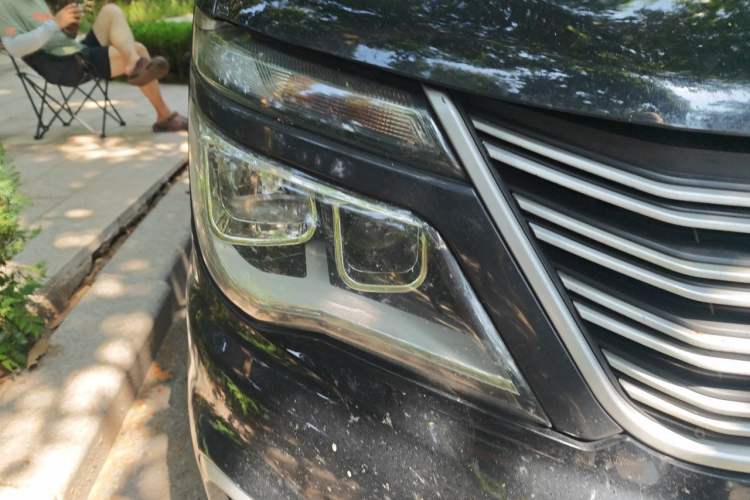 Used FORTHING Lingzhi 2019 V3 1.6L 2-Seat Standard Model China VI Right Front Headlight