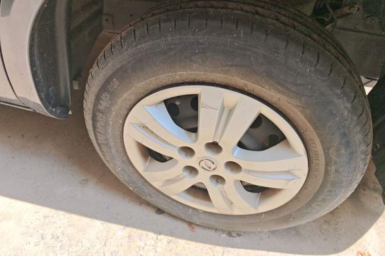 Used FORTHING Lingzhi 2019 M5L 1.6L 7-Seater Exclusive Model China VI Standard Right Front Wheel Hub