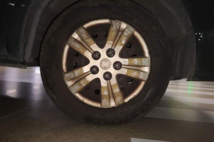 Used FORTHING Lingzhi 2019 M5L 1.6L 7-Seater Exclusive Model China VI Standard Right Front Wheel Hub