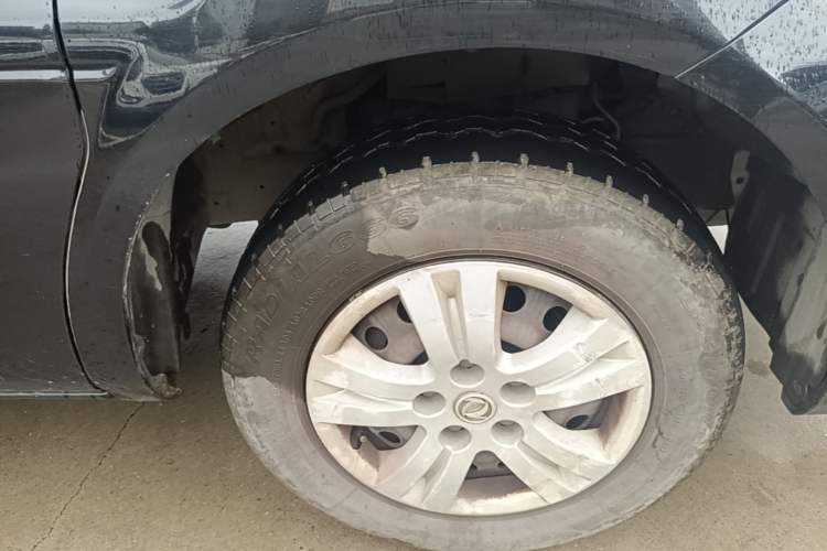 Used FORTHING Lingzhi 2019 M5L 1.6L 7-Seater Exclusive Model China VI Standard Right Front Wheel Hub