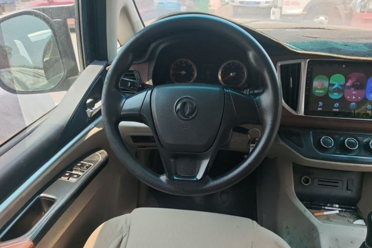 Used FORTHING Lingzhi 2019 M5L 1.6L 7-Seater Base Model China VI Standard Steering Wheel