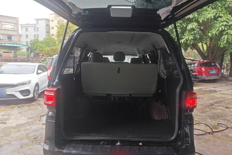 Used FORTHING Lingzhi 2019 M5L 1.6L 7-Seater Exclusive Model China VI Standard Trunk