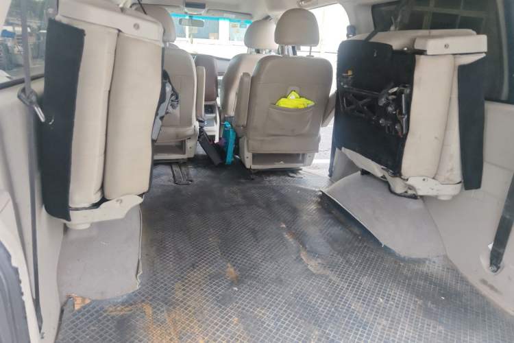 Used FORTHING Lingzhi 2019 M5L 1.6L 7-Seater Luxury Model China VI Standard Trunk