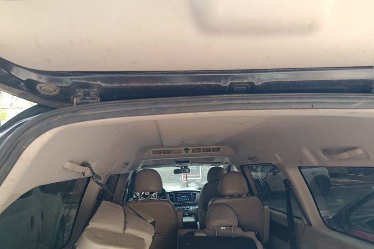 Used FORTHING Lingzhi 2019 M5L 1.6L 7-Seater Luxury Model China VI Standard Trunk