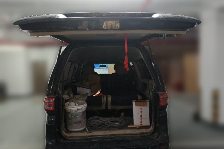 Used FORTHING Lingzhi 2019 M5L 1.6L 7-Seater Luxury Model China VI Standard Trunk