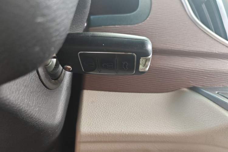 Used FORTHING Lingzhi 2019 V3 1.6L 2-Seat Standard Model China VI Vehicle Key