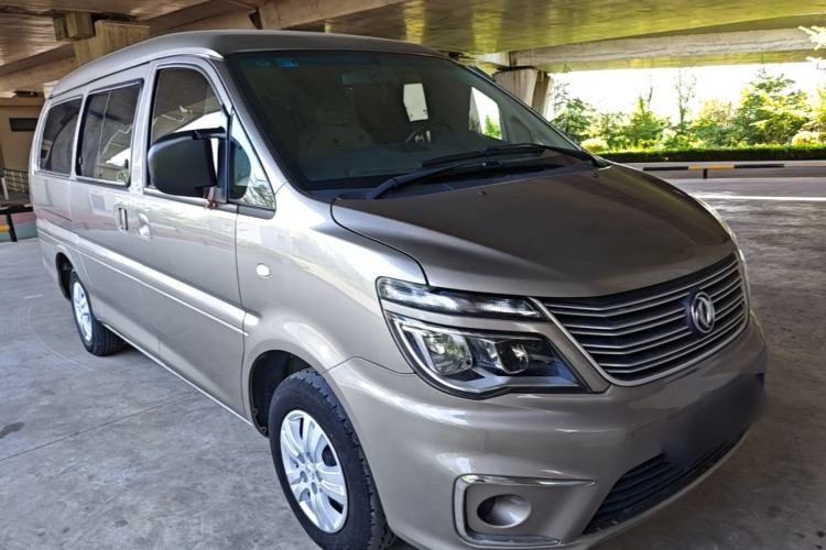 Used FORTHING Lingzhi 2019 M5L 1.6L 9-Seater Base Model China VI Standard Front Right 45 Deg