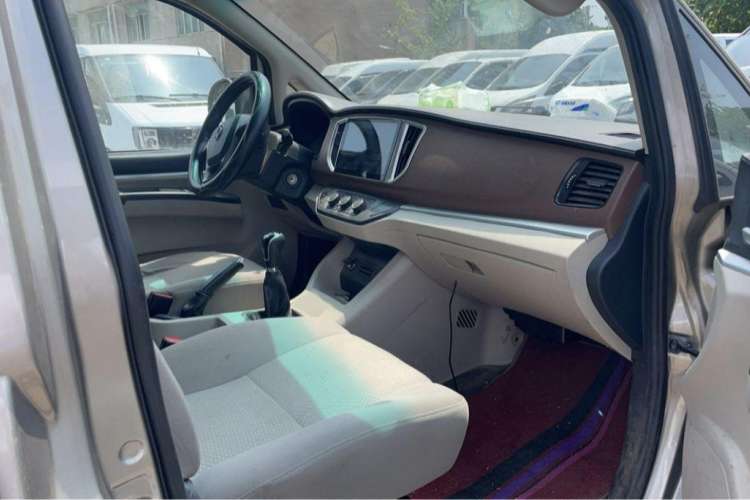 Used FORTHING Lingzhi 2019 V3 1.6L 2-Seat Standard Model China VI Interior 3