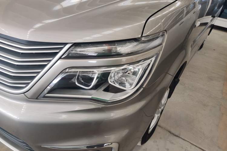 Used FORTHING Lingzhi 2019 M5L 1.6L 7-Seater Standard Model China VI Left Front Headlight