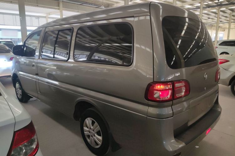 Used FORTHING Lingzhi 2019 M5L 1.6L 7-Seater Standard Model China VI Left Side
