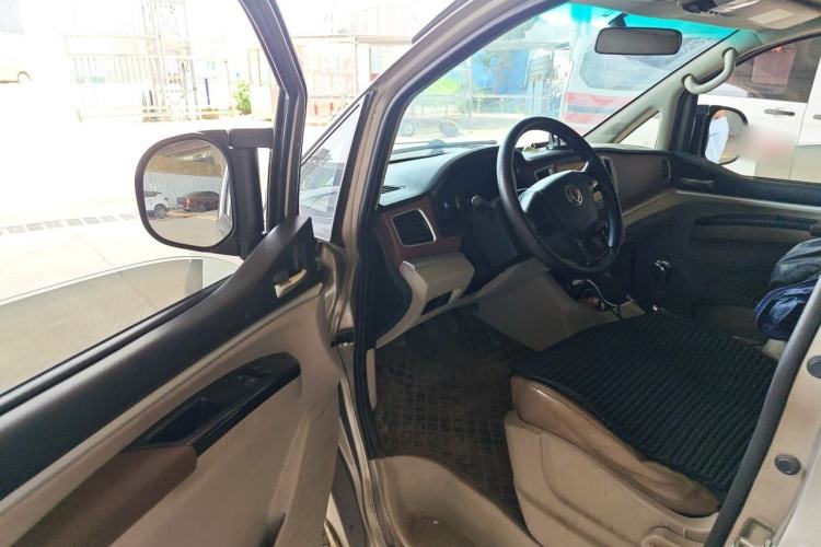 Used FORTHING Lingzhi 2019 M5L 1.6L 7-Seater Comfort Model China VI Standard Driver Seat