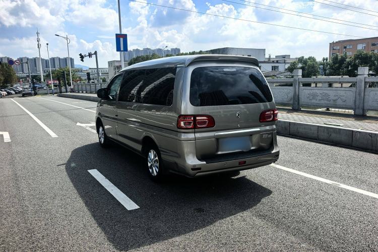 Used FORTHING Lingzhi 2019 M5L 1.6L 7-Seater Luxury Model China VI Standard Exterior 3