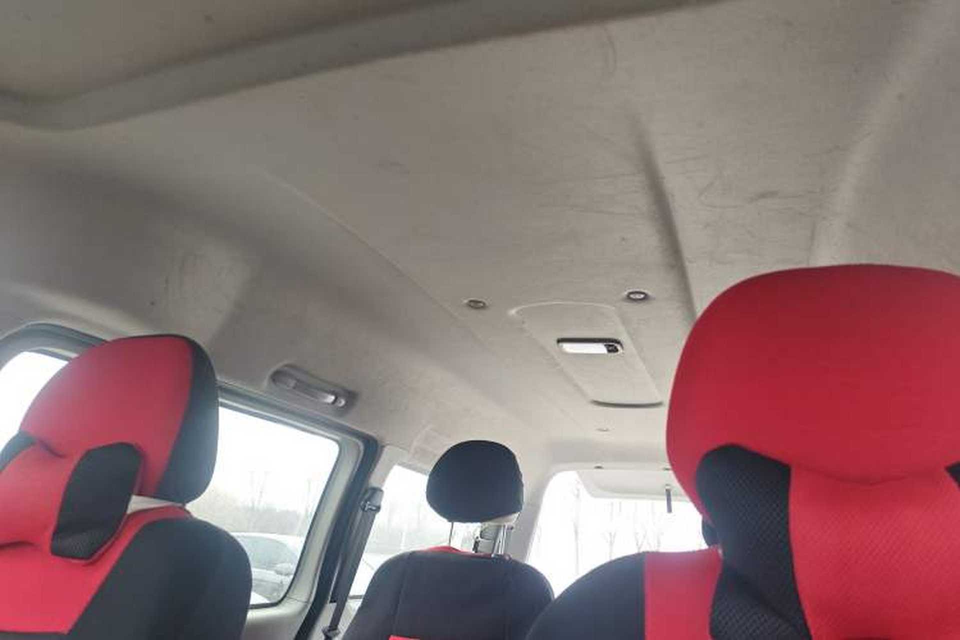 Used FORTHING Lingzhi 2019 Facelifted M3L 1.6L 7-Seater Standard Model Headliner