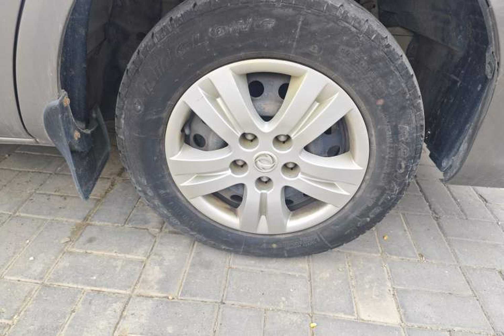 Used FORTHING Lingzhi 2019 Facelifted M3L 1.6L 7-Seater Standard Model Right Front Wheel Hub
