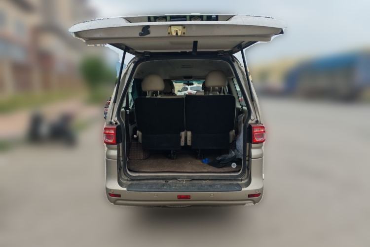Used FORTHING Lingzhi 2019 M5L 1.6L 7-Seater Luxury Model China VI Standard Trunk