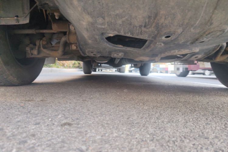 Used FORTHING Lingzhi 2019 V3 1.6L 2-Seat Standard Model China VI Chassis Front