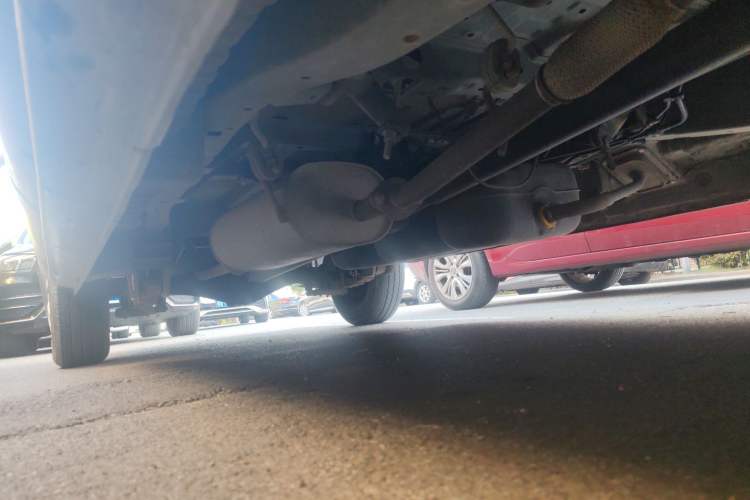 Used FORTHING Lingzhi 2019 V3 1.6L 2-Seat Standard Model China VI Chassis Front Right