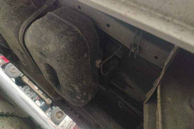 Used FORTHING Lingzhi 2019 V3 1.6L 2-Seat Logistics Version Chassis Rear Left