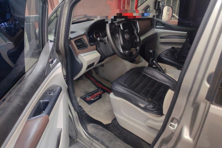 Used FORTHING Lingzhi 2019 Facelifted M5L 1.6L 7-Seater Base Model China VI Standard Driver Seat
