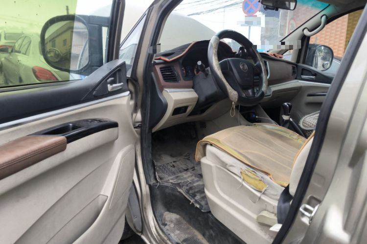 Used FORTHING Lingzhi 2019 M5L 1.6L 7-Seater Exclusive Model China VI Standard Driver Seat