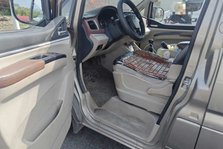 Used FORTHING Lingzhi 2019 M5L 1.6L 7-Seater Standard Model China VI Driver Seat