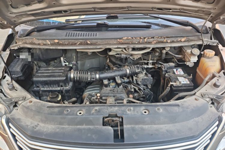 Used FORTHING Lingzhi 2019 M5 1.6L 7-Seater Exclusive Model China VI Standard Engine Bay